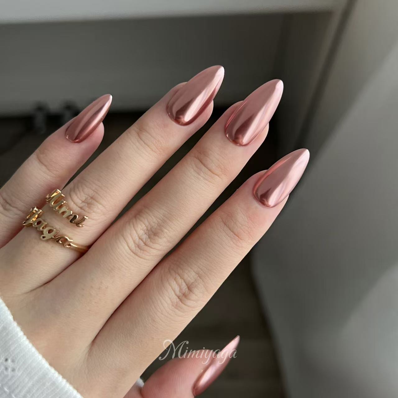Rose Alloy