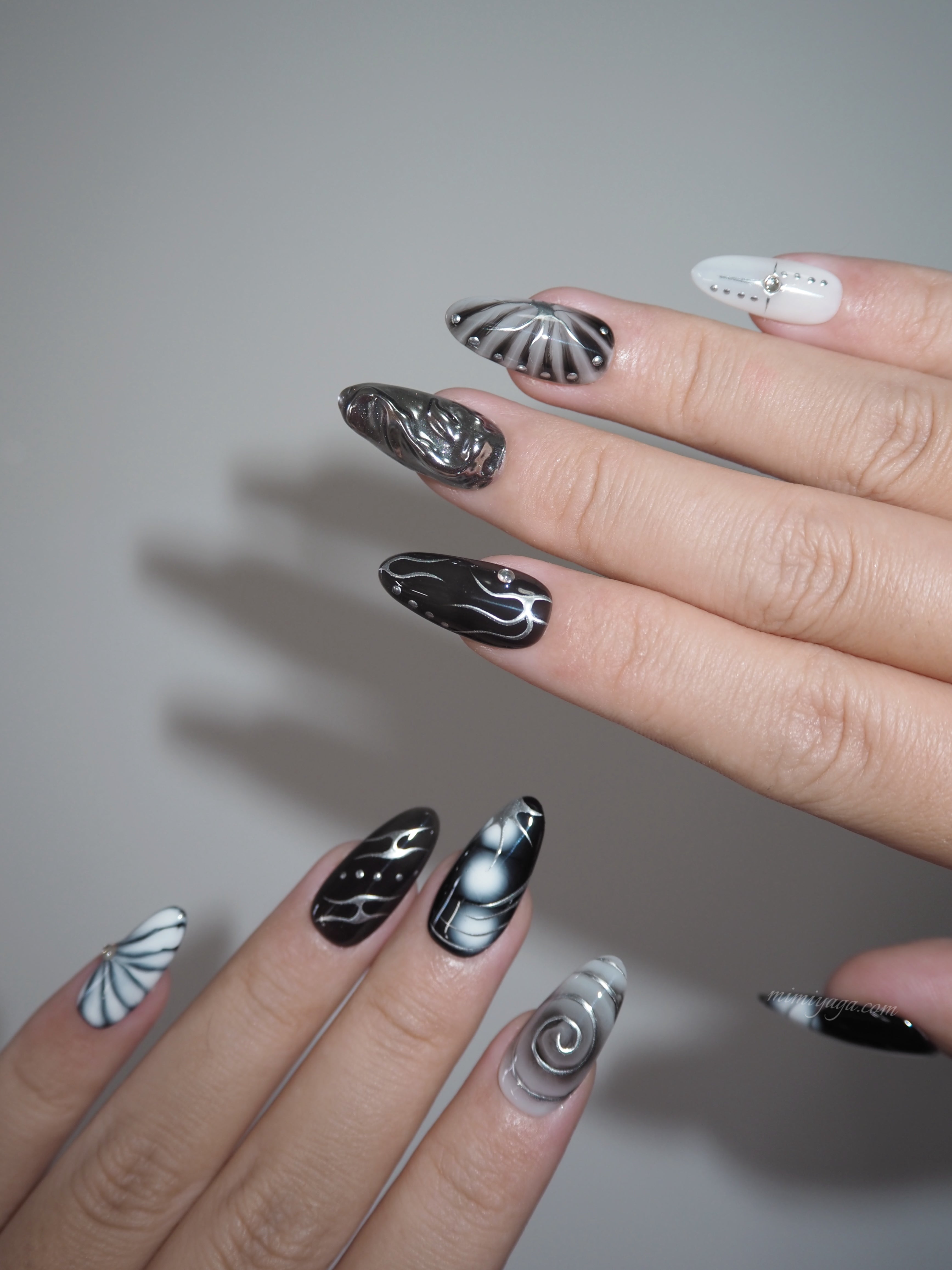 Black & White Metallic