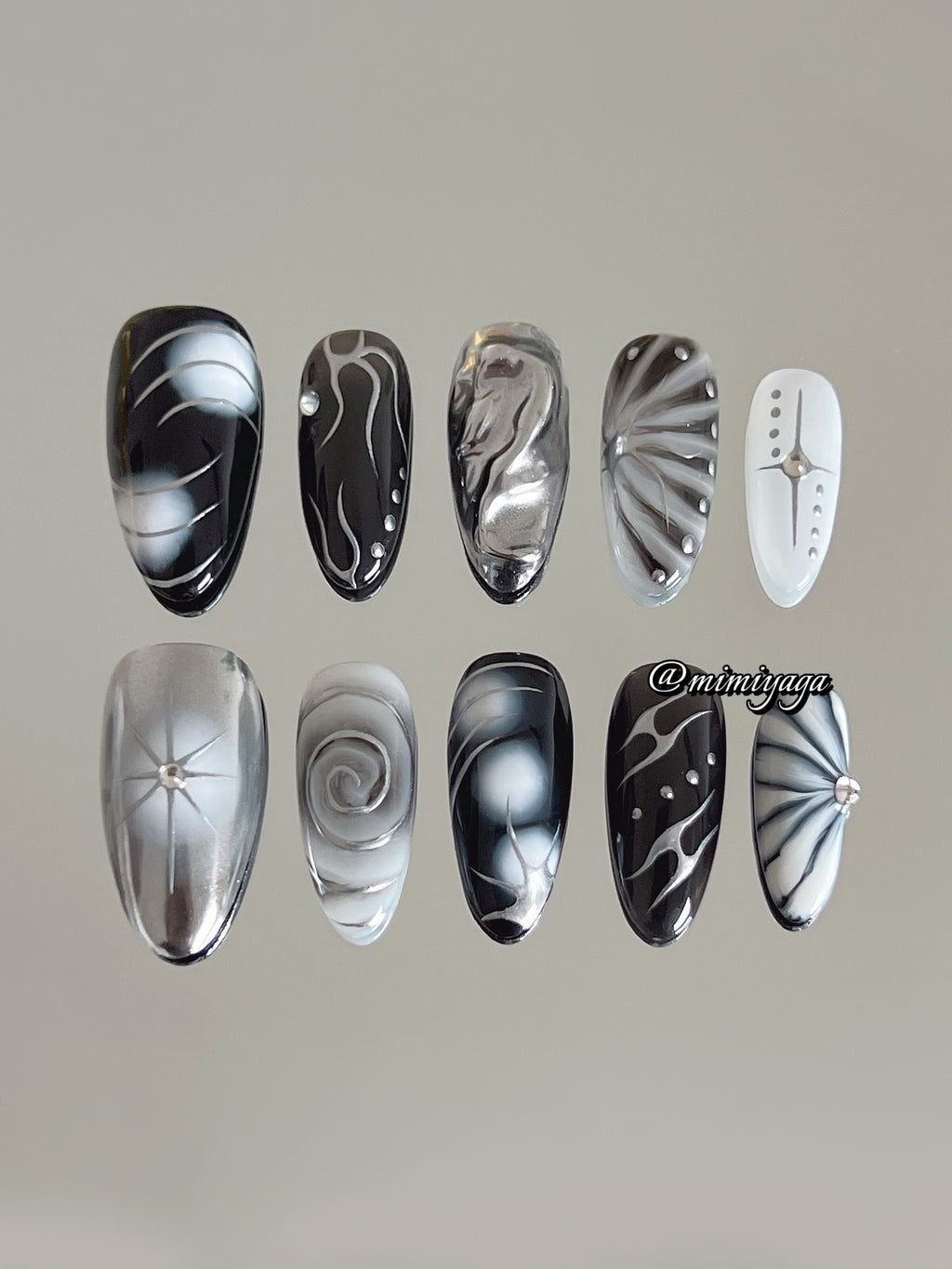 Black & White Metallic