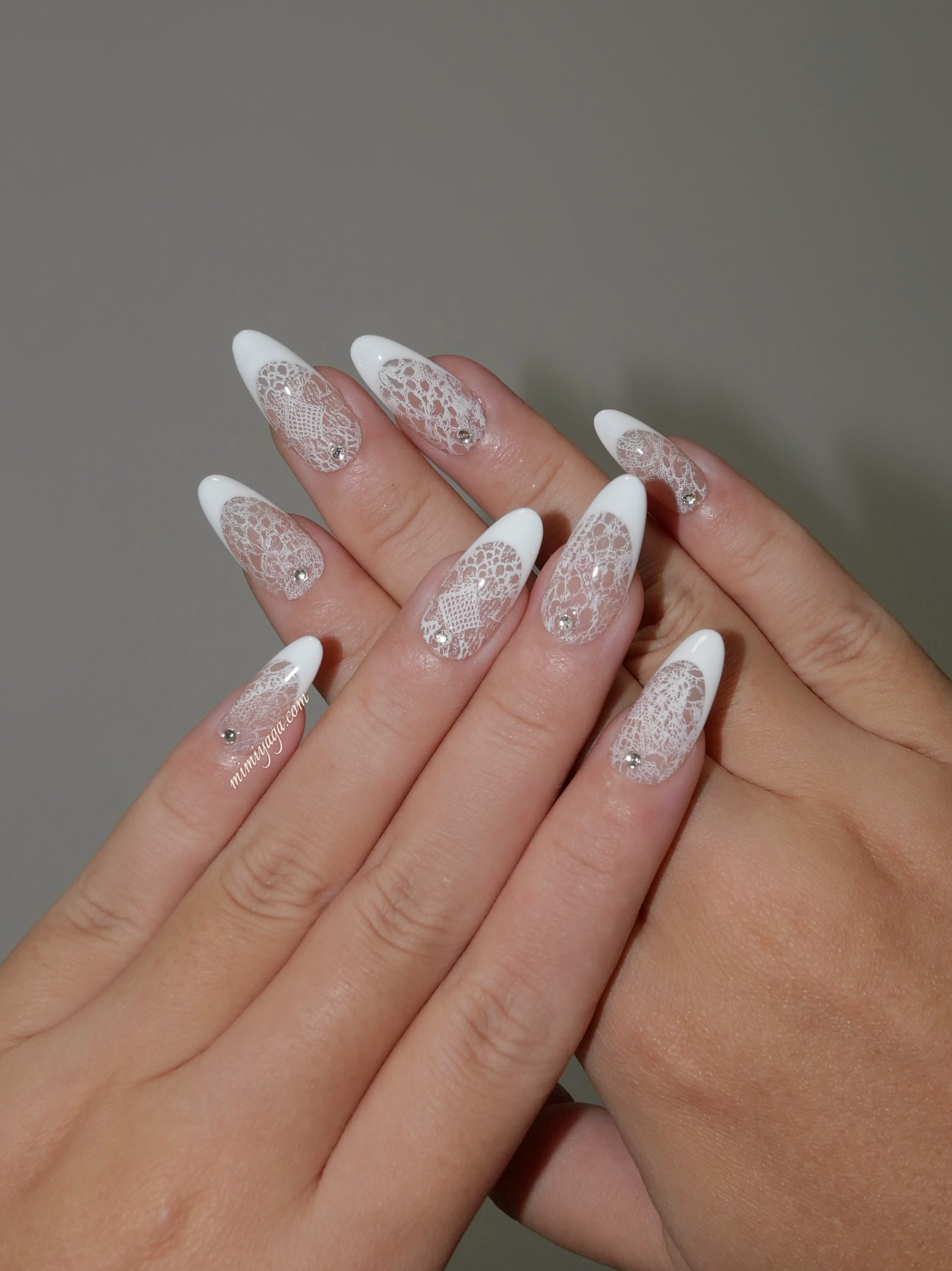 Lace Whisper
