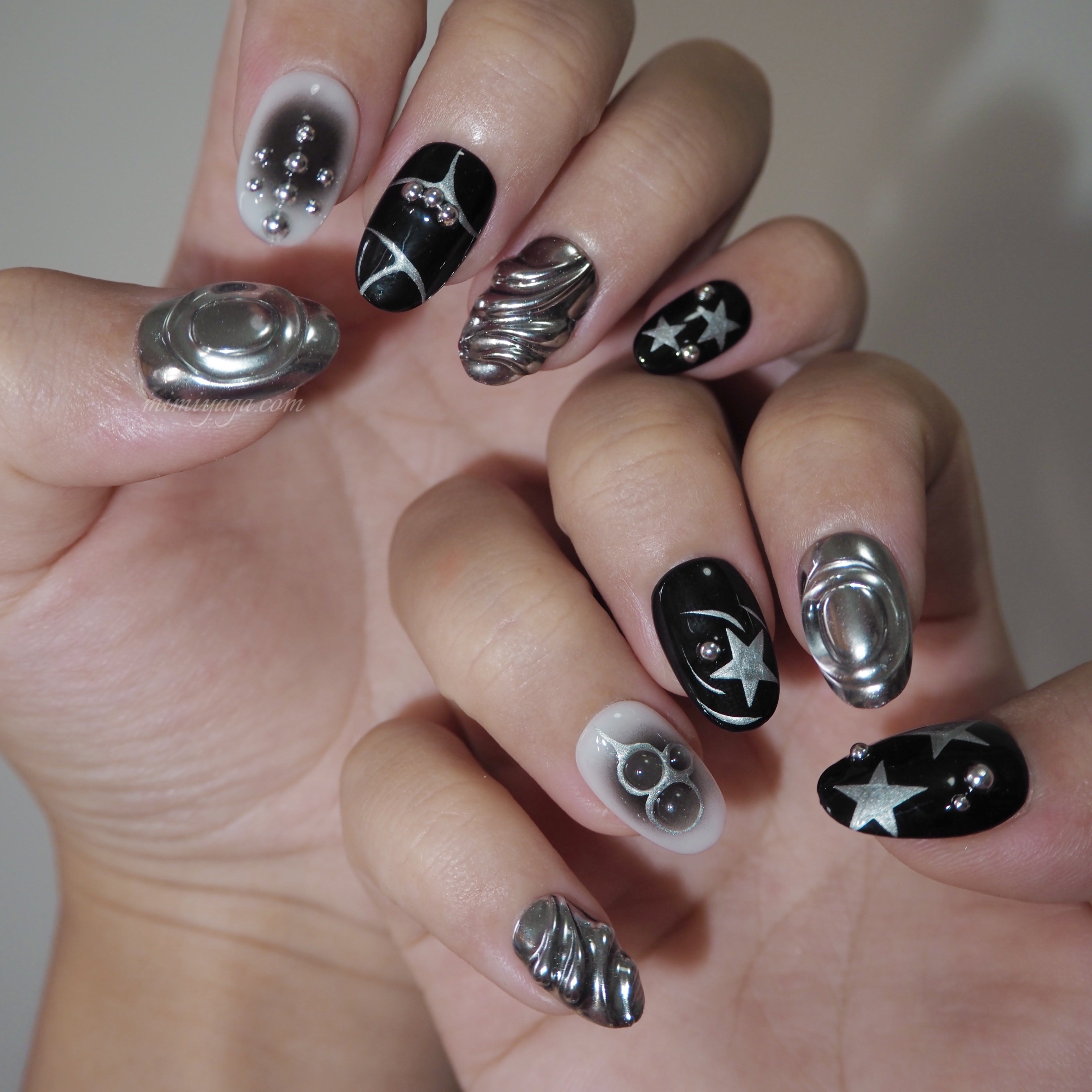 Noir Orbit