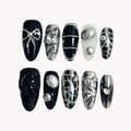 Monochrome Chaos