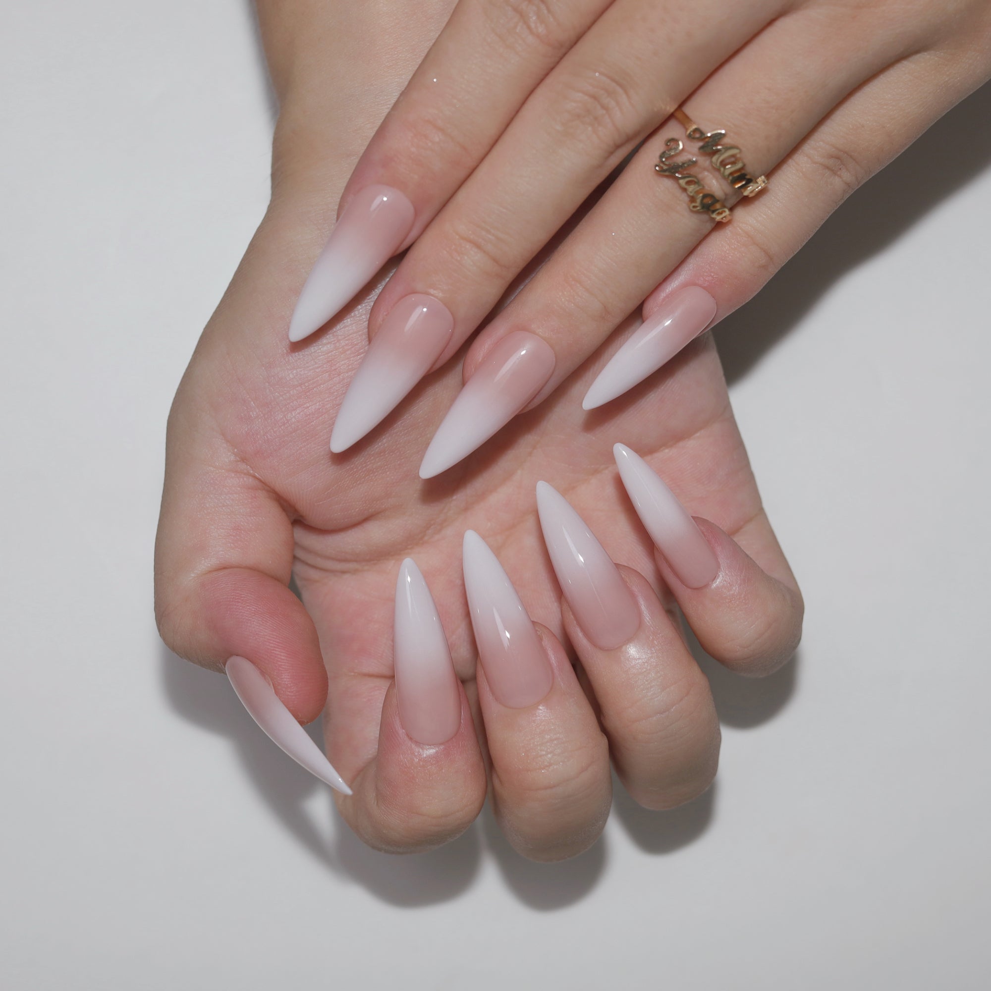 Veil Nude