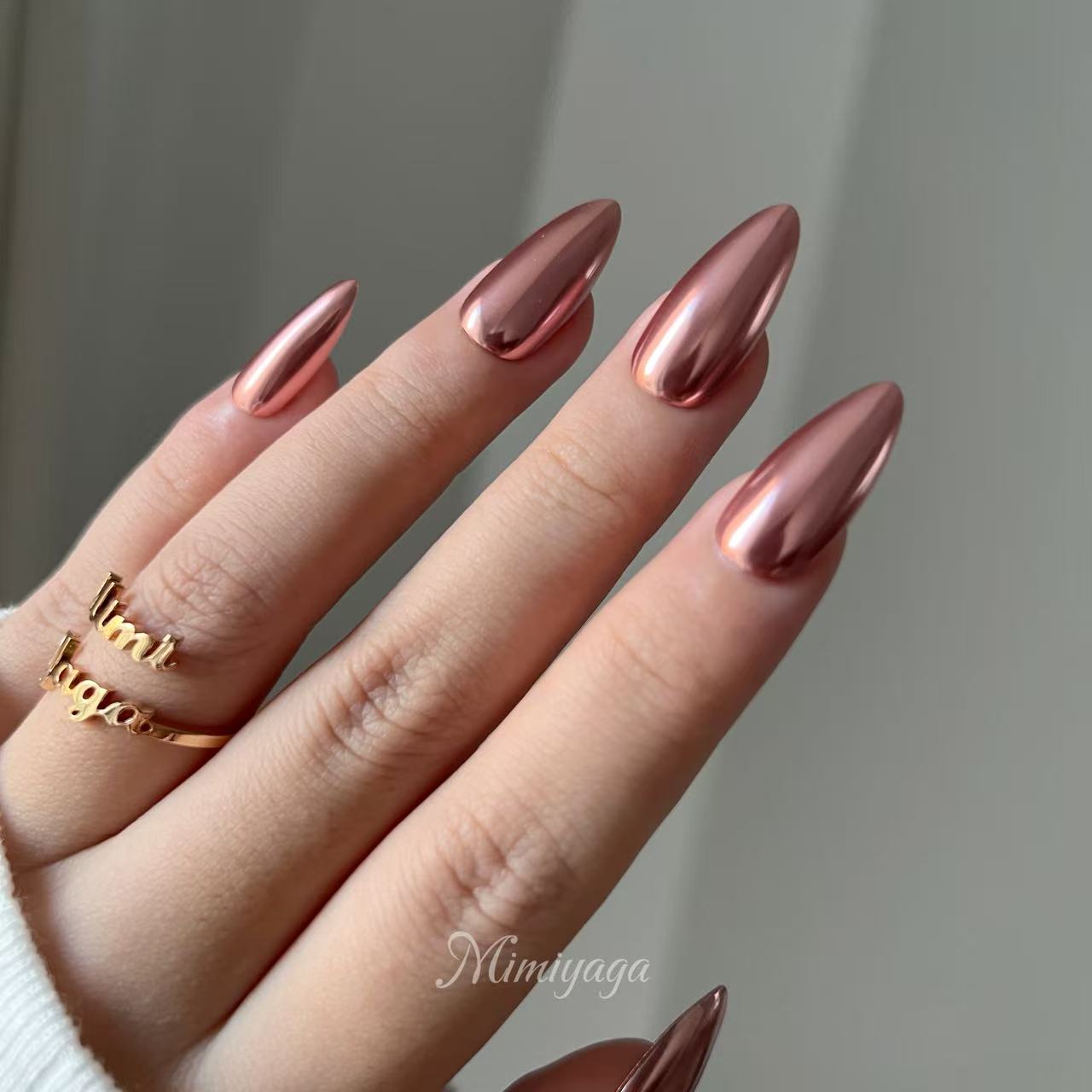 Rose Alloy